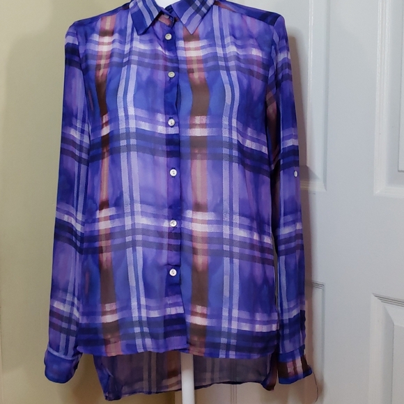 EUC Watercolor long sleeve shirt. - Picture 2 of 7